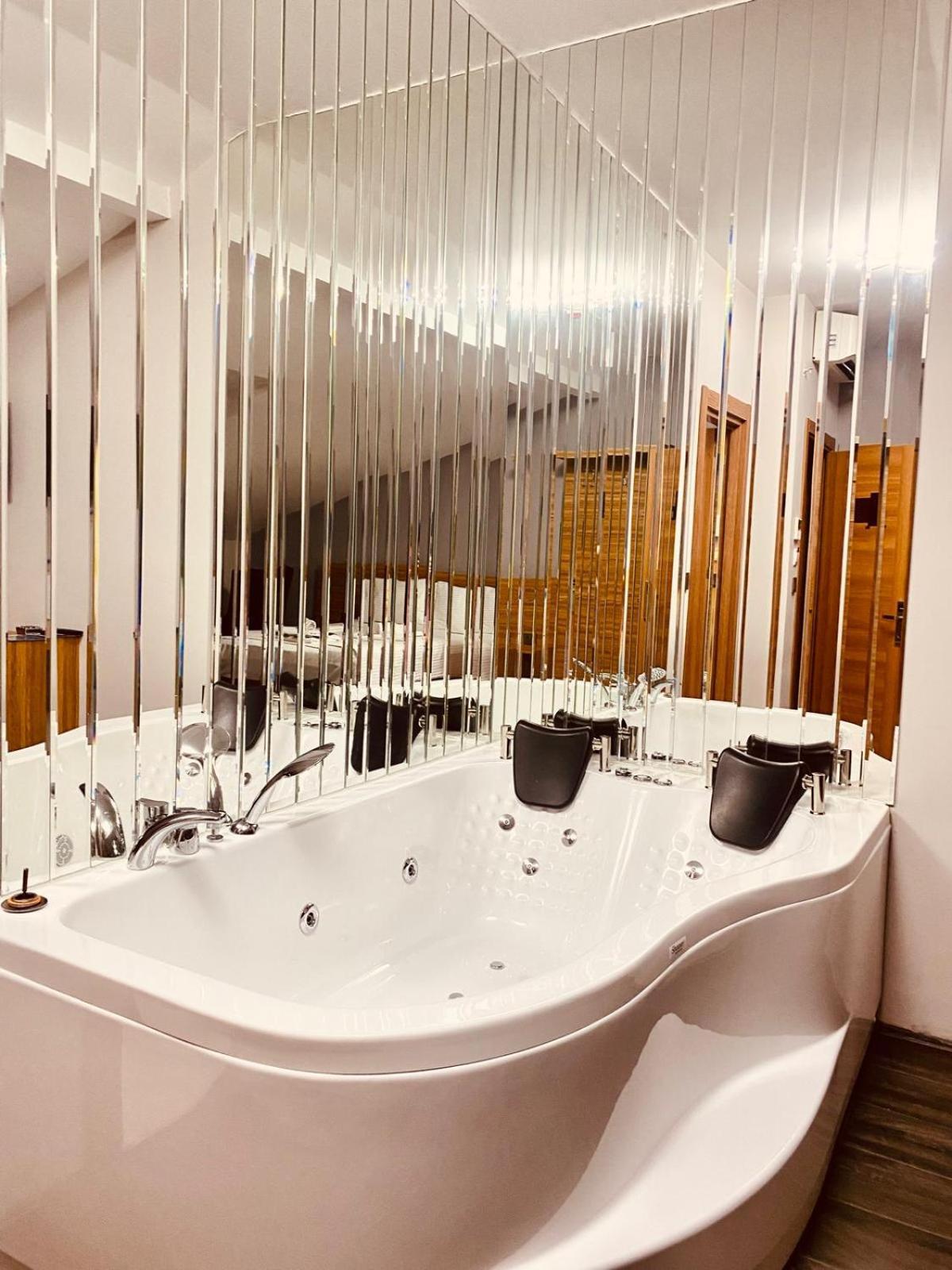 Waves Hotel Istanbul Ngoại thất bức ảnh